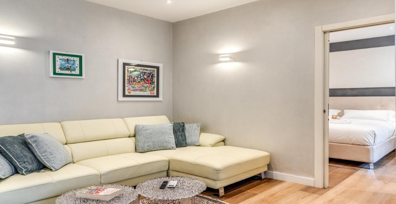 Deluxe One Bedroom Apartment, Perfect Location, Air Cond Apartamento